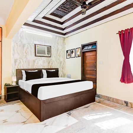 כלכותה Super Hotel O Lenin Sarani מראה חיצוני תמונה