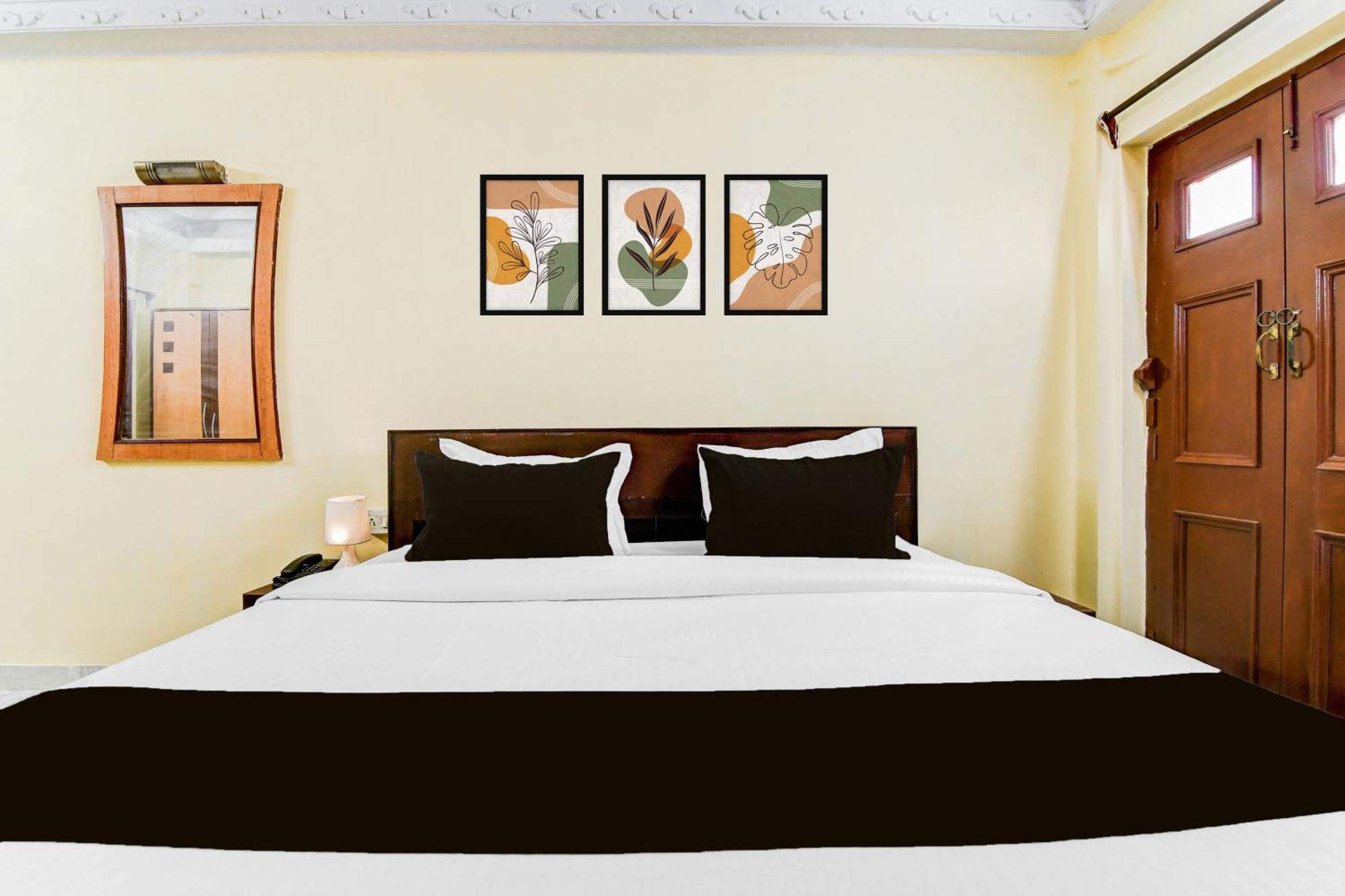 כלכותה Super Hotel O Lenin Sarani מראה חיצוני תמונה
