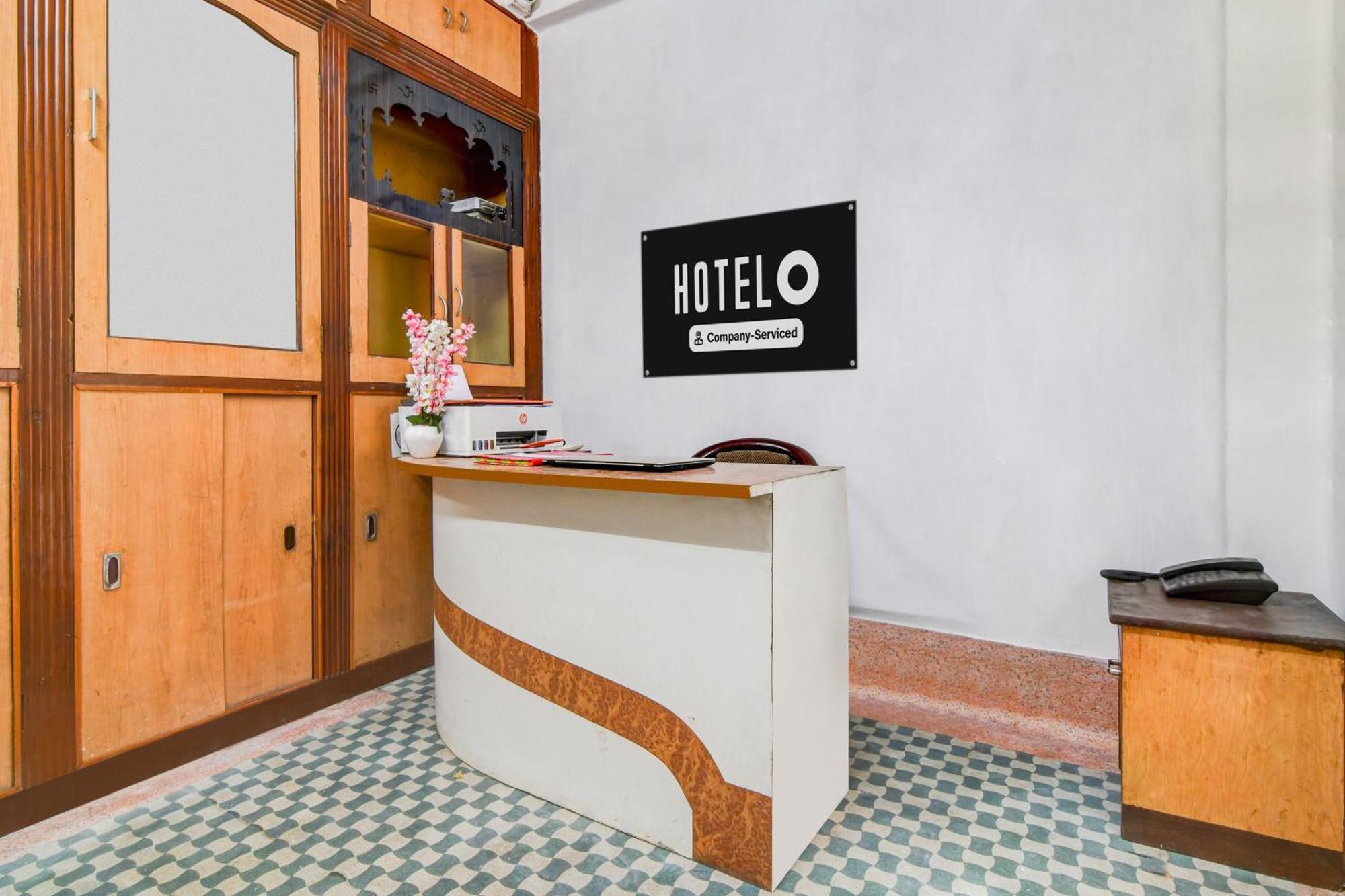 כלכותה Super Hotel O Lenin Sarani מראה חיצוני תמונה